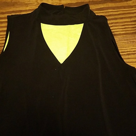 New Directions black shift M fits like L - Picture 2 of 3